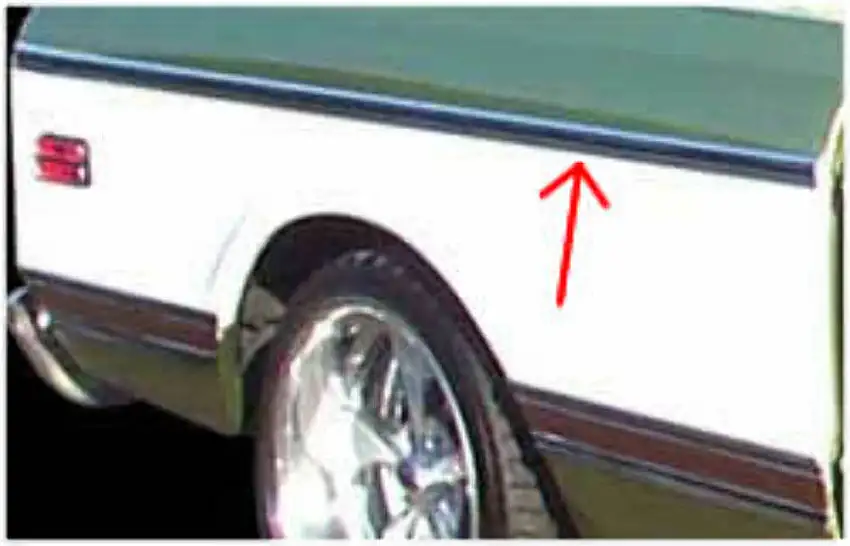 Fits 1969-72 Blazer Bedside Molding-Upper-Fleetside-Shortbed-Lh/Rh-Black MFS8000