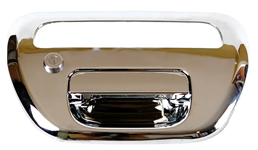 Mitsubishi Triton/L200 PL3700C Chrome Manual Lock.