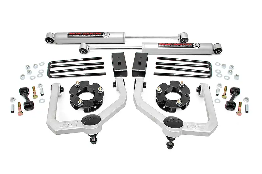 Rough Country 3 Inch Lift Kit - N3 Shocks - Nissan Titan 2WD 4WD (2004-2021)